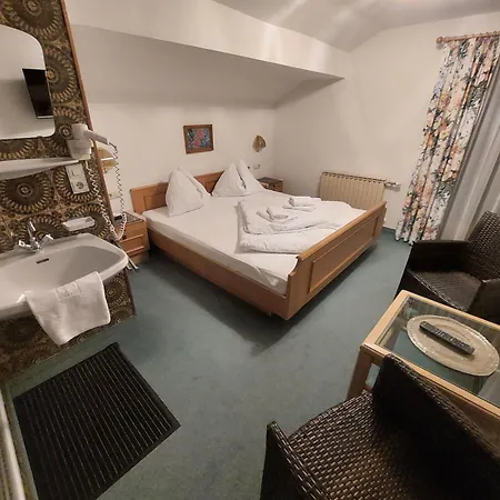 Alpen Lejlighedshotel Embach