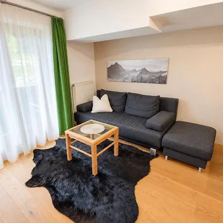 Hotel apartamentowy Alpenapartments - Wascherwirt -
