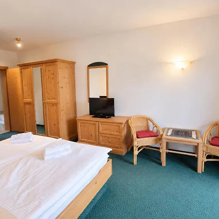 Hotel apartamentowy Alpenapartments - Wascherwirt - 3*