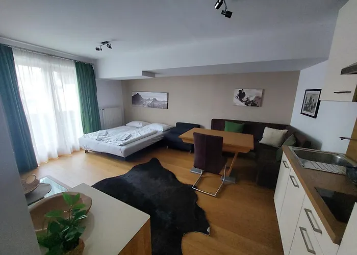 Alpen Apartahotel 3*