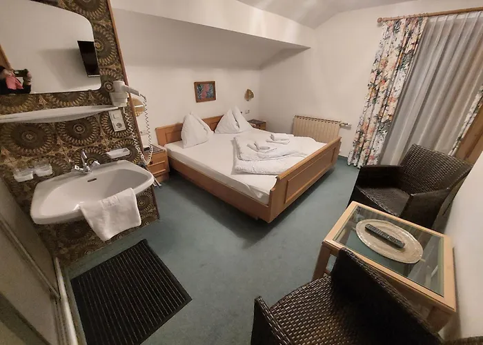 Alpen Aparthotel Embach